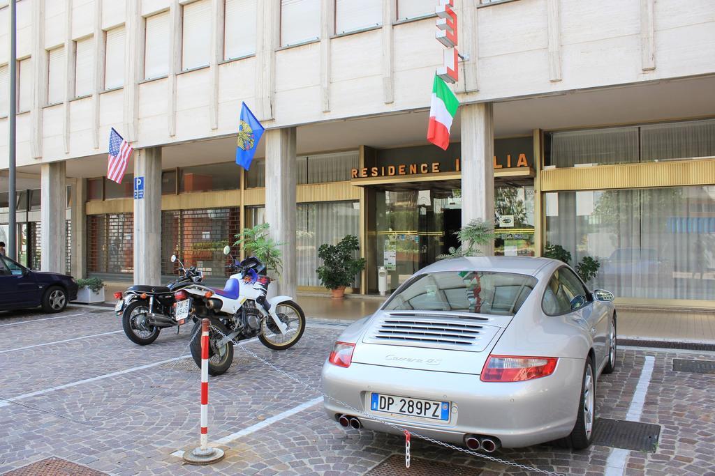Albergo Residence Italia Vintage Hotel بوردينوني المظهر الخارجي الصورة